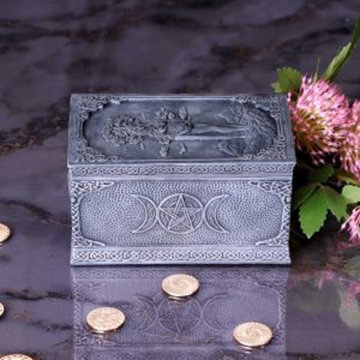 Mother Earth jewellery box